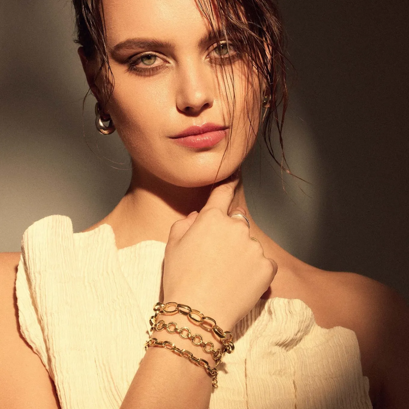 bibbiena_poppi_acadia__st_2.webp Bibbiena Poppi Acadia 925 sterling zilver gold plated Schakelarmband