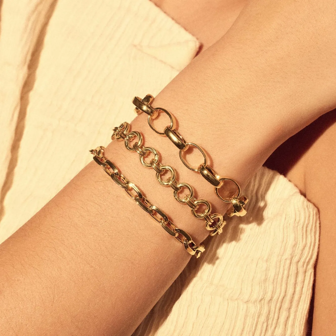 bibbiena_poppi_acadia__st_3.webp Bibbiena Poppi Acadia 925 sterling zilver gold plated Schakelarmband