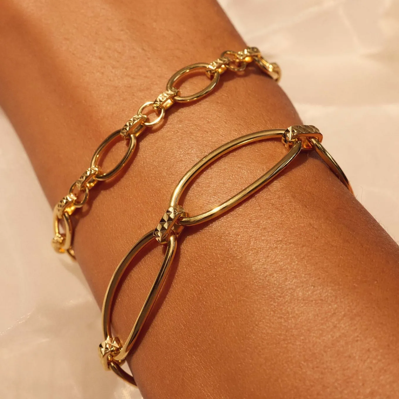 bibbiena_poppi_clara__ste_2-5.webp Bibbiena Poppi Clara 925 sterling zilveren gold plated schakel armband