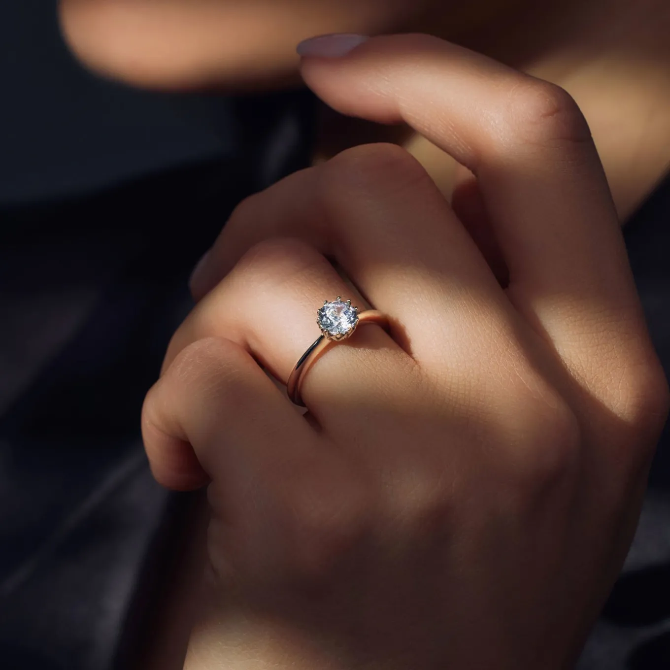 cento_luci_rosia__sterlin_2-2.webp Cento Luci Rosia 925 sterling zilveren ring met zirkonia steen