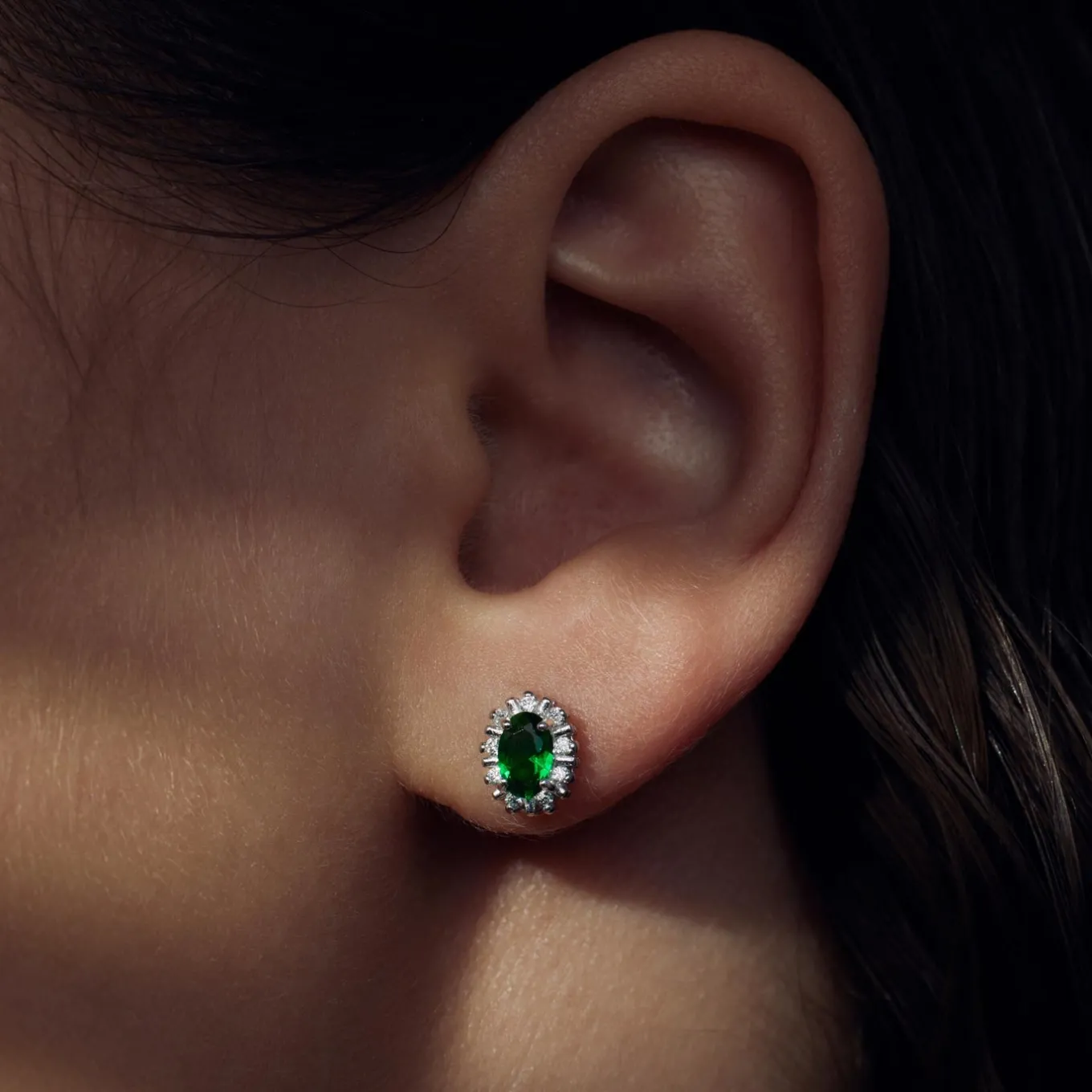 mia_colore_verdi__sterlin_1.webp Mia Colore Verdi 925 sterling zilver Oorknoppen met groene zirkonia steen