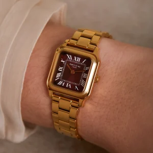 Orologio rechthoekig dameshorloge goudkleurig en bordeaux