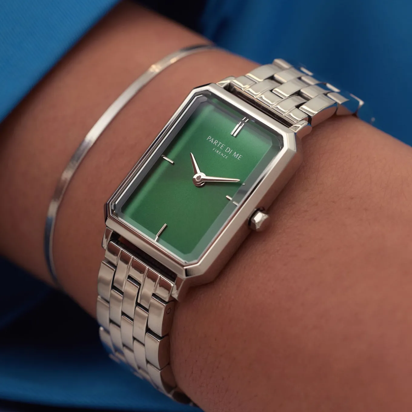 orologio_rechthoekig_dame_2-21.webp Orologio rechthoekig dameshorloge zilverkleurig en groen