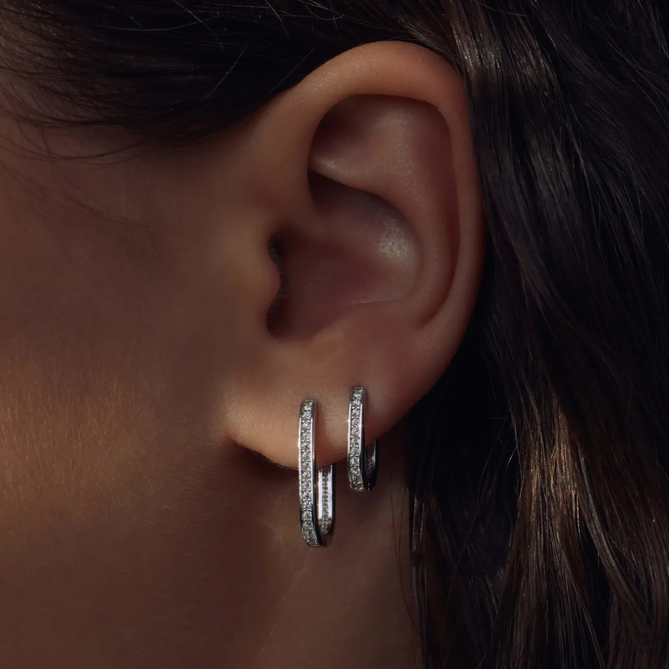 ponte_vecchio_elina__ster_1.webp Ponte Vecchio Elina 925 sterling zilver Creolen met zirkonia stenen