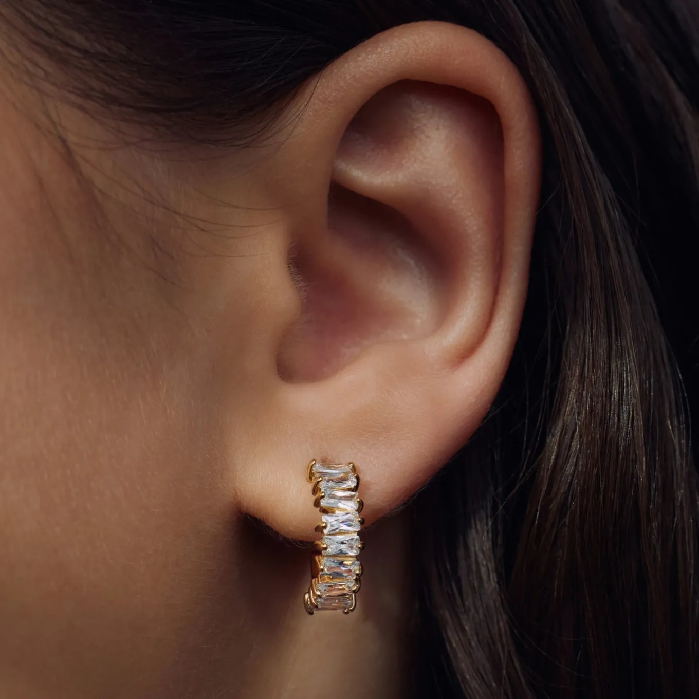 santa_maria_della_base__s_1-6.webp Santa Maria della Base 925 sterling zilveren gold plated oorringen met zirkonia stenen